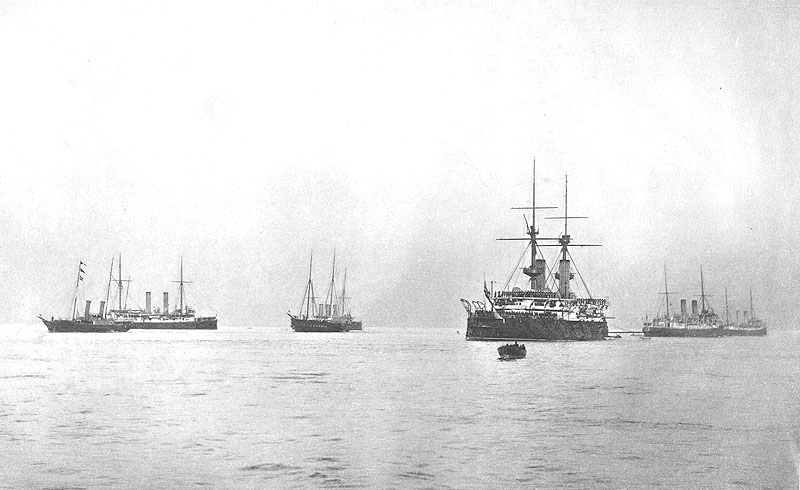 ROYAL YACHT ALBERTA & HMS REVENGE ~ 1894 Antique Photo - Afbeelding 1 van 1